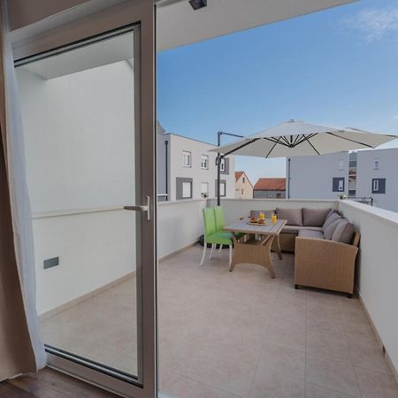 זאדאר Apartment Glamorous Getaway מראה חיצוני תמונה